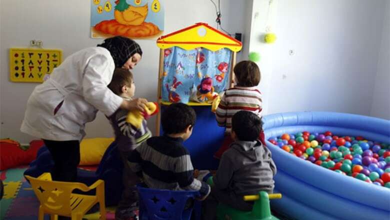 Slightly early births linked to autism, dyslexia