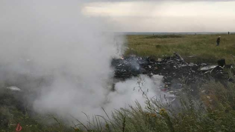 Malaysia Airlines to cut 6,000 workers as part of an overhaul after MH370 and MH17 disasters
