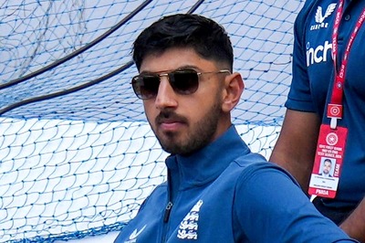 'Look at Film of Nathan Lyon Bowling': England Legend Advises Young Spinner to Learn From Ashes Rival