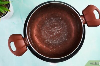 How to Make a Simple Remedy for Sore Throat