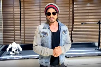 Shah Rukh Khan Urges Fans to Contribute towards PPE, Ventilators for Healthcare Workers