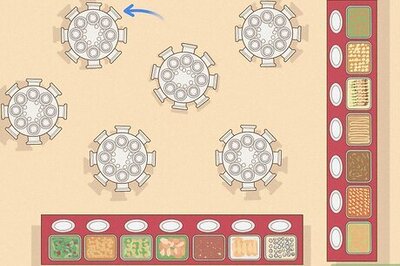 How to Eat Healthily at a Buffet