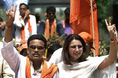 BJP demands public apology from Cong over Irani issue