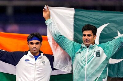 Arshad, Neeraj Chopra’s Mothers Being Wholesome After Olympics Glory Shows Desi Moms are Too Pure