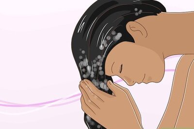 How to Survive Your Teenage Years (Girls)