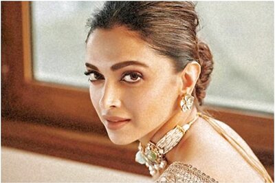 Deepika Padukone Launches First Audio Festival 'Care Package' on Clubhouse; Prateek Kuhad to Perform