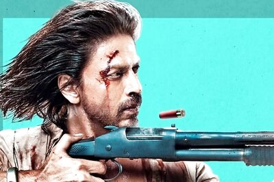 Shah Rukh Khan Called 'Man of the Day' in French News Channel After Pathaan Massive Success