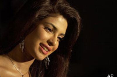 I kicked Shah Rukh in Don: Priyanka