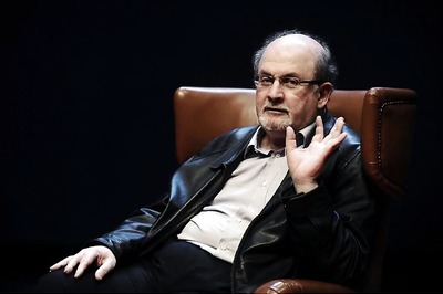 'Don't Want to Live Hidden Away', Says Salman Rushdie After Spending Decades in Shadow of Death Sentence