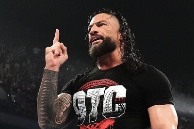 Roman Reigns Teaches The Bloodline a Lesson on His Dramatic SmackDown Comeback