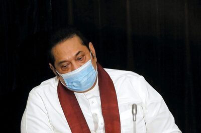 Sri Lanka PM Mahinda Rajapaksa Unfazed Despite No-Confidence Motion Against Him, Gotabaya