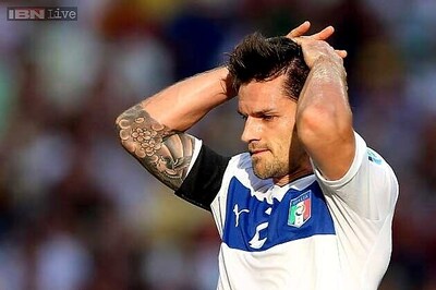 Napoli's Christian Maggio to undergo knee operation