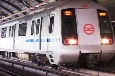 Delhi: Man attempts suicide at Metro station, critically injured