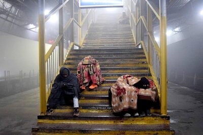 Icy Winds to Shiver Delhi-NCR Till Wednesday, Temp May Plummet to 3°C; Several Flights Delayed