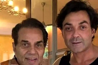 Animal: Dharmendra Is Proud of Bobby Deol as Film Sets Box Office on Fire, Calls Son 'Talented'