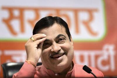 Govt Plans to Create Deposit-taking Micro Lending Body for Women, Small Businesses: Gadkari