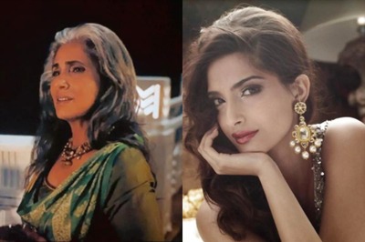 Sonam Kapoor Gives Shoutout to 'Luminous' Dimple Kapadia As She Watches 'Tenet' in Cinema