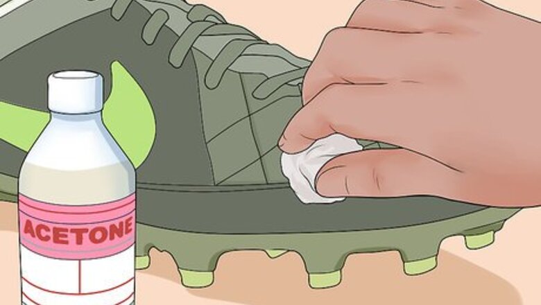 How to Customize Cleats