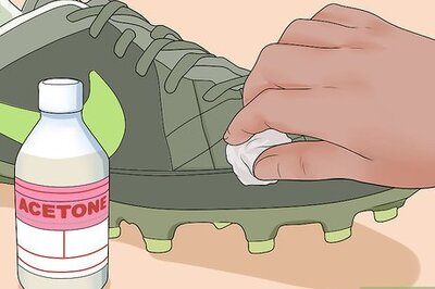 How to Customize Cleats
