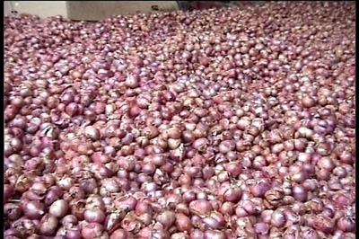 Delhi: Onion price soars to Rs 80 per kg despite normal supply