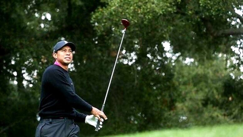 Tiger Woods takes control with a 62 at Sherwood