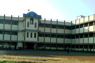 Right wing Activists Arrested, Stopped From Performing Bharat Mata Aarti in Missionary School