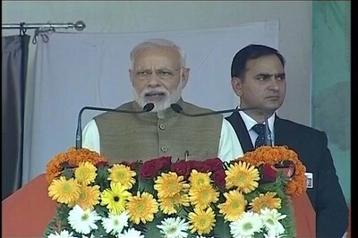 PM Slams Oppn for Calling Bharat Bandh, Asks People to Switch to e-Wallet