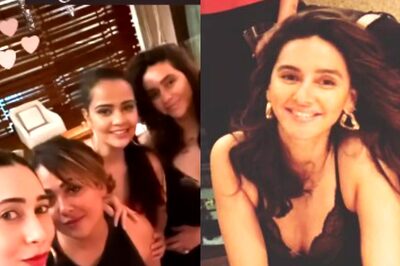Farhan Akhtar-Shibani Dandekar Wedding: Bride-To-Be Spends Evening With Karisma Kapoor and Girl Gang
