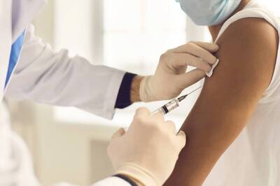 No Magnetic Superpowers or DNA Alteration: Don’t Pay Heed to These Popular Myths about COVID-19 Vaccine