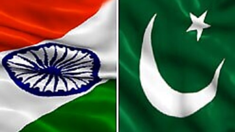 India, Pakistan exchange lists of nuclear installations