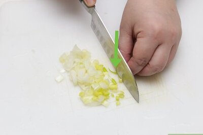 How to Make Cheesy Vegetable Dip