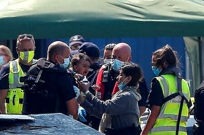 UK steps up plans to tackle migrant Channel crossings with new commander