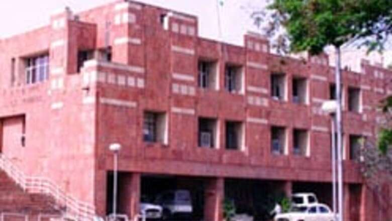 JNU eases punishment of 9 students accused of ragging