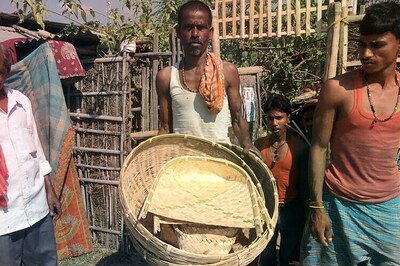 Bihar elections: Struggling to make ends meet, a poor bamboo basket maker in Araria has an advice for the high flying leaders