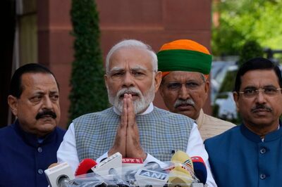 Over 600 Km of Cycle Tracks Developed, 76,000 CCTV Cameras Installed in 100 Smart Cities: Centre