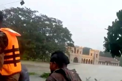 Cyclone Alert In Gujarat, Kutch Residents In Weak Structures Urged To Move To Safer Places