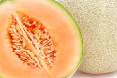 How To Make Healthy And Nutritious Musk Melon Smoothie For Breakfast