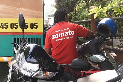 'I'm Hurt, But What Can I Do?': Zomato Delivery Executive at Centre of Twitter Storm Speaks Out