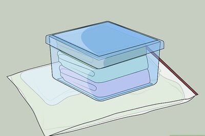 How to Use Mothballs