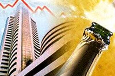 Markets close mixed on F&O expiry