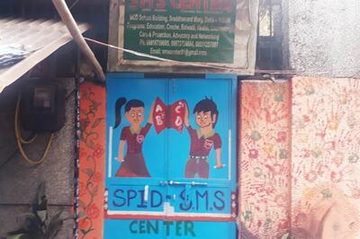 Teachers' Day 2018: These Kids Living in Delhi's Red Light Area Learn New Lessons Every Day