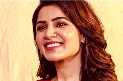 Samantha Akkineni Unleashes a Red Smokestorm in her Saree Avatar