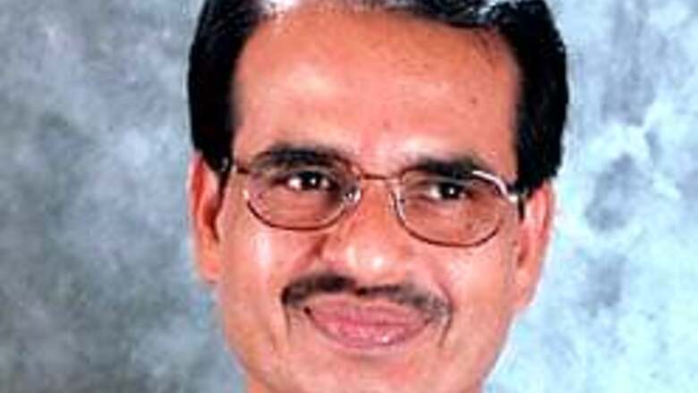 EC slaps notice on MP CM, ministers
