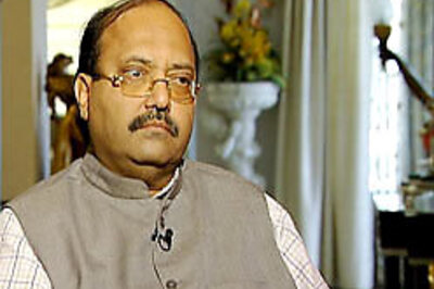 Fresh IT notice to Amar Singh's wife