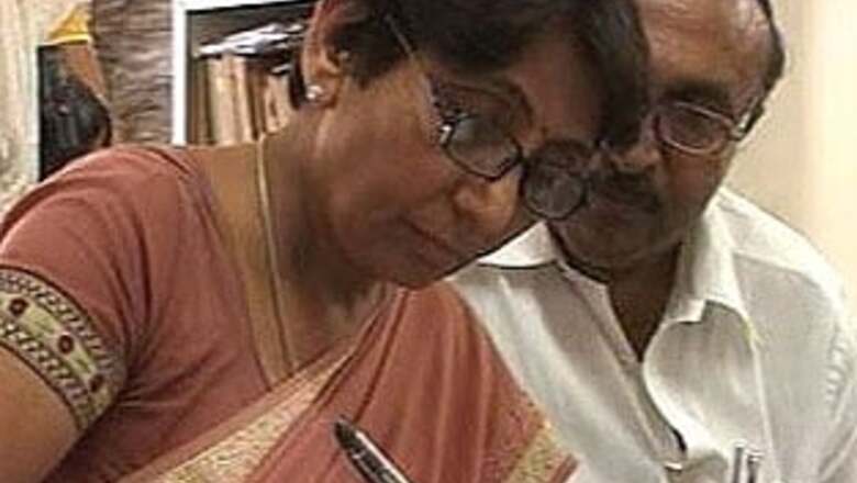 Modi minister surrenders in 2002 riots case