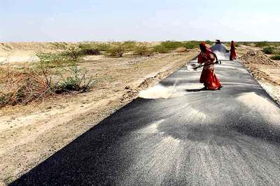 Govt to Construct Rural Roads at 10 km Per Hour in Next 14 Months