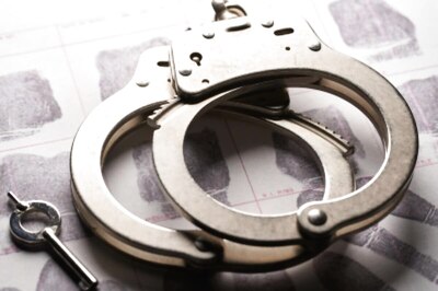 3 Civil Defence Volunteers Held for Posing as Policemen, Conducting Checks for Mask Violation