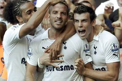 Spurs aim to spoil Manchester party