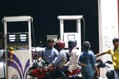 Petrol, Diesel Prices Drop in Delhi, Kolkata Post Excise Duty Cut; Check Rates In Your City Today