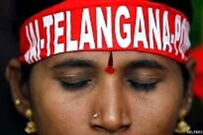 Seemandhra teachers to go on strike to oppose Andhra Pradesh bifurcation